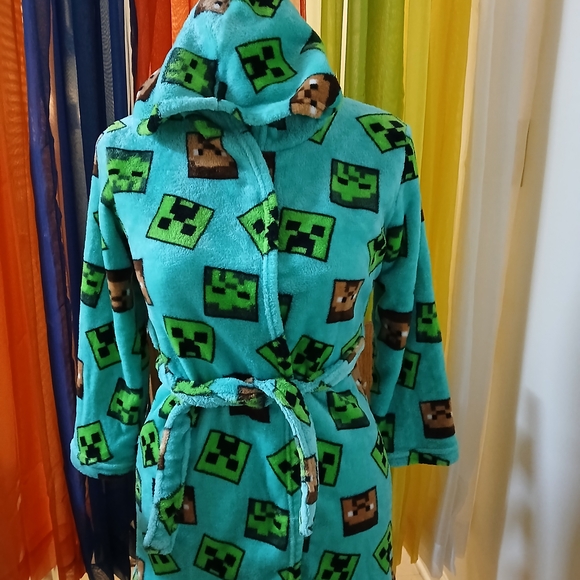 Minecraft Kids Pajama Robe - Picture 1 of 8